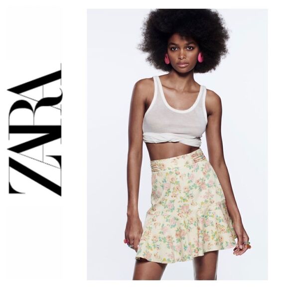 NWOT Zara High Waisted Flounced Hem Floral Print Mini Skirt, Size Large - Picture 1 of 14